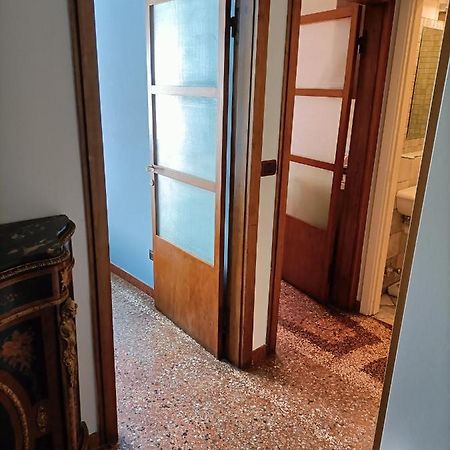 Apartamento Sun Studio Bolonia Exterior foto