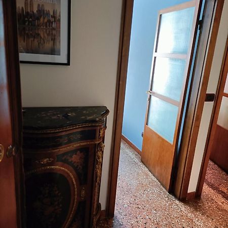 Apartamento Sun Studio Bolonia Exterior foto