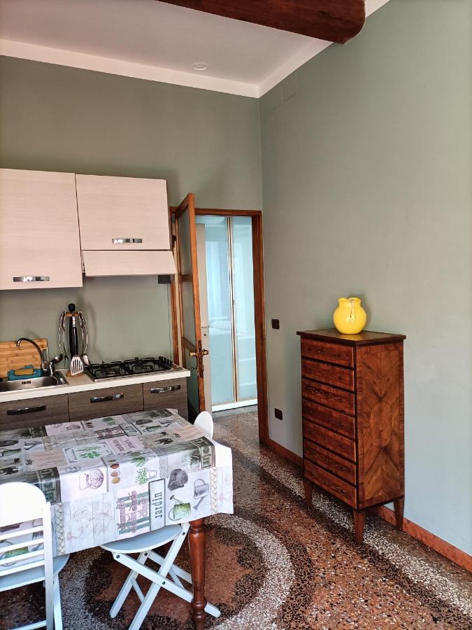 Apartamento Sun Studio Bolonia Exterior foto