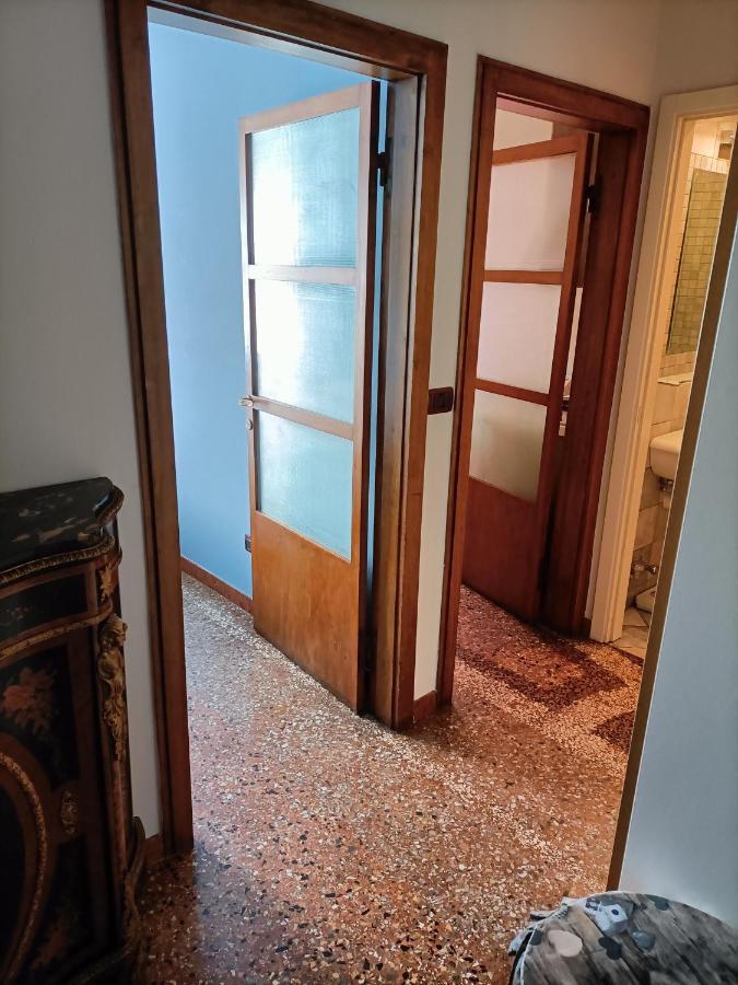 Apartamento Sun Studio Bolonia Exterior foto