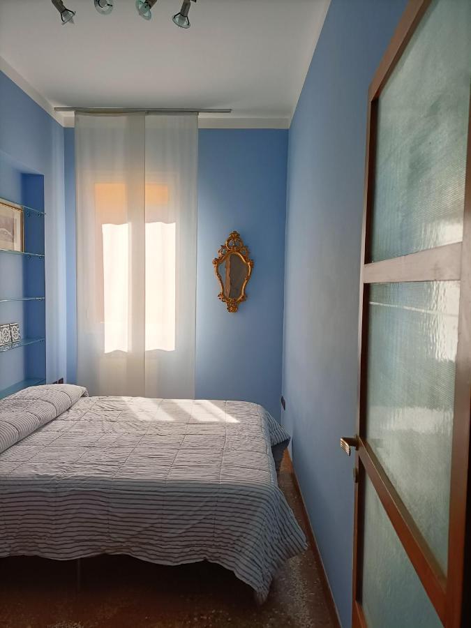 Apartamento Sun Studio Bolonia Exterior foto